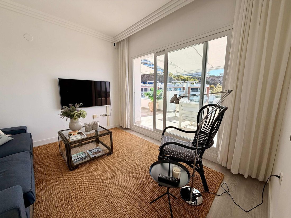 Apartment in Benahavis, Andalusia, Spain 3 - 18112133