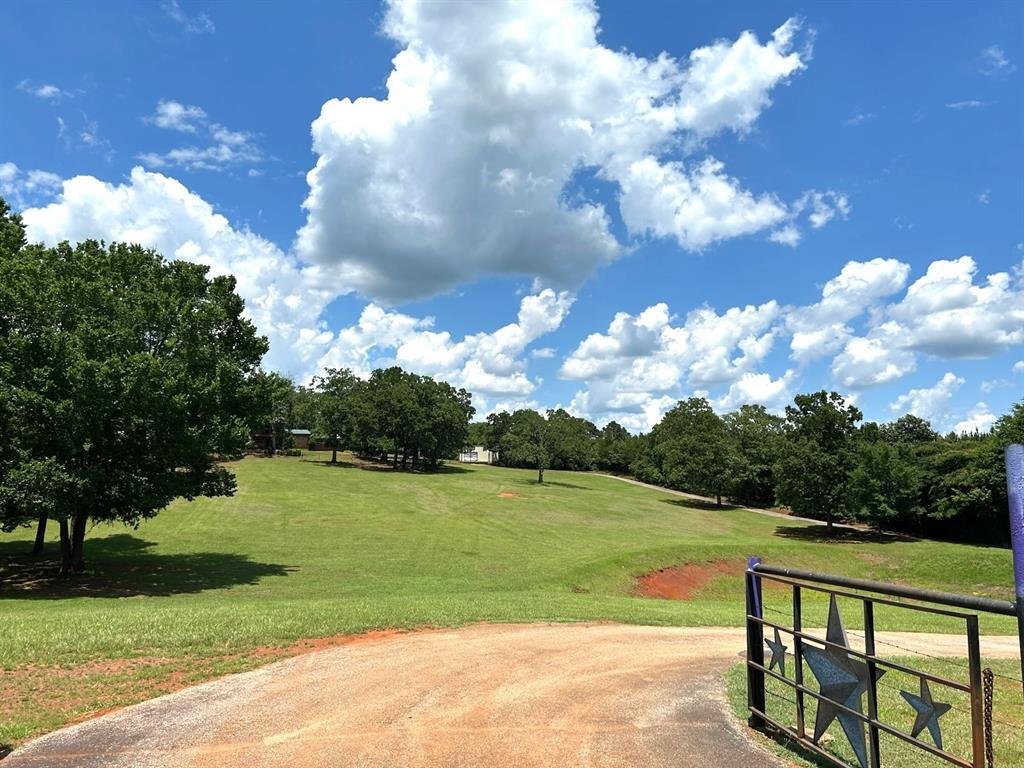 House in Ben Wheeler, Texas, United States 1 - 18114118