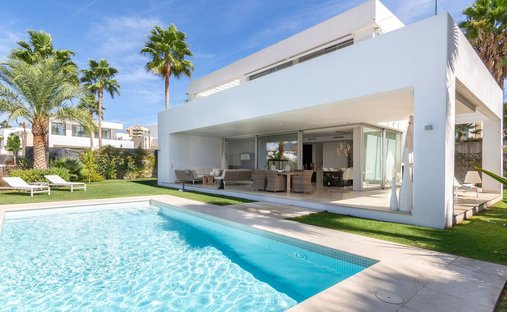 Casa a Río Real, Marbella, Andalusia 1