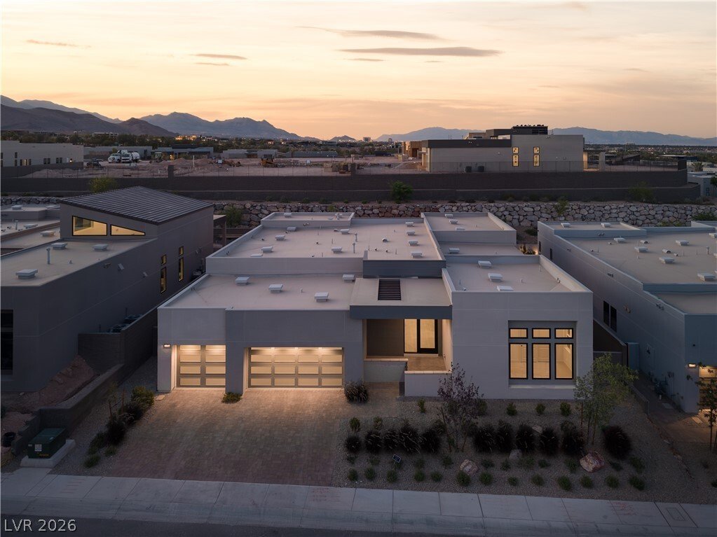 House in Las Vegas, Nevada, United States 2 - 18112761
