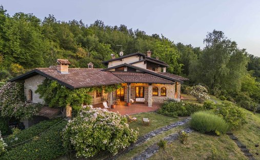 Villa in Nibbiano, Emilia-Romagna, Italy 1