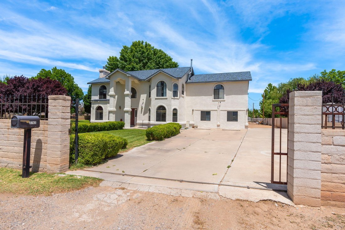 House in Albuquerque, New Mexico, United States 2 - 18112708