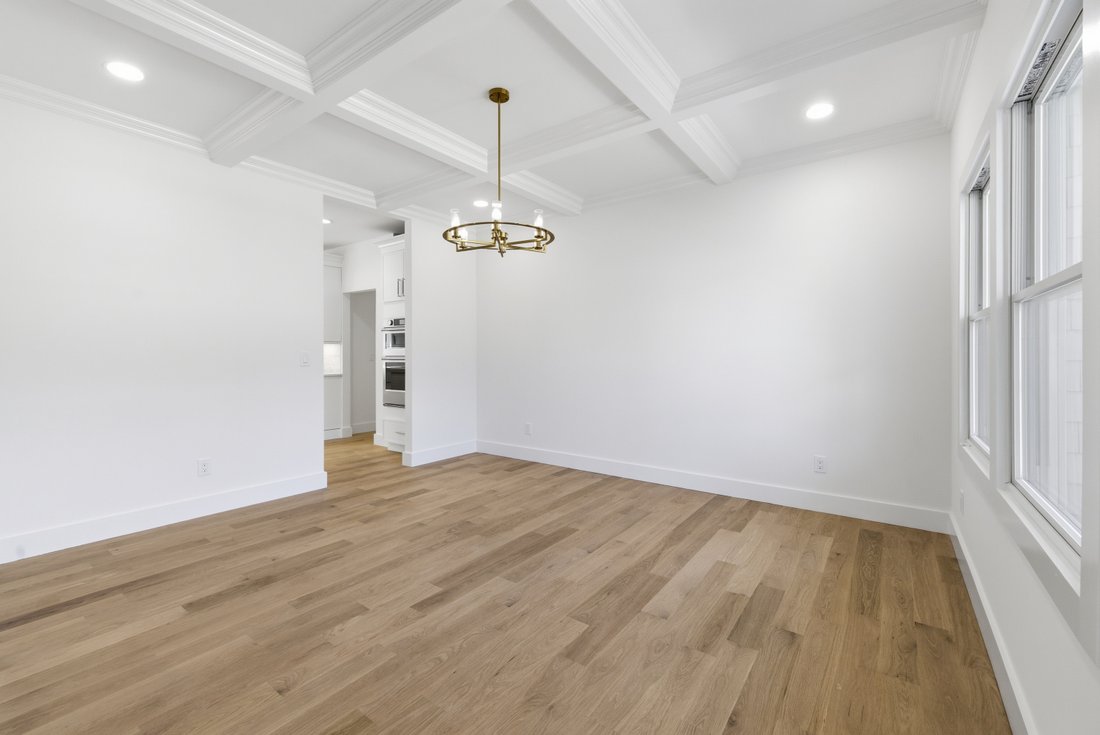 House in Bellmore, New York, United States 4 - 17447717