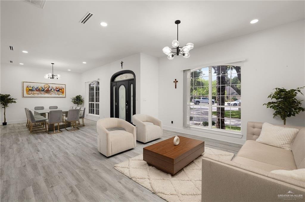 House in McAllen, Texas, United States 5 - 18112549