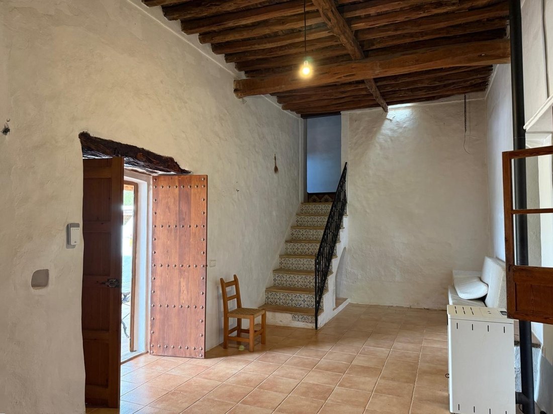 Villa in Sant Carles de Peralta, Santa Eularia des Riu, Balearic Islands 4 - 18110257