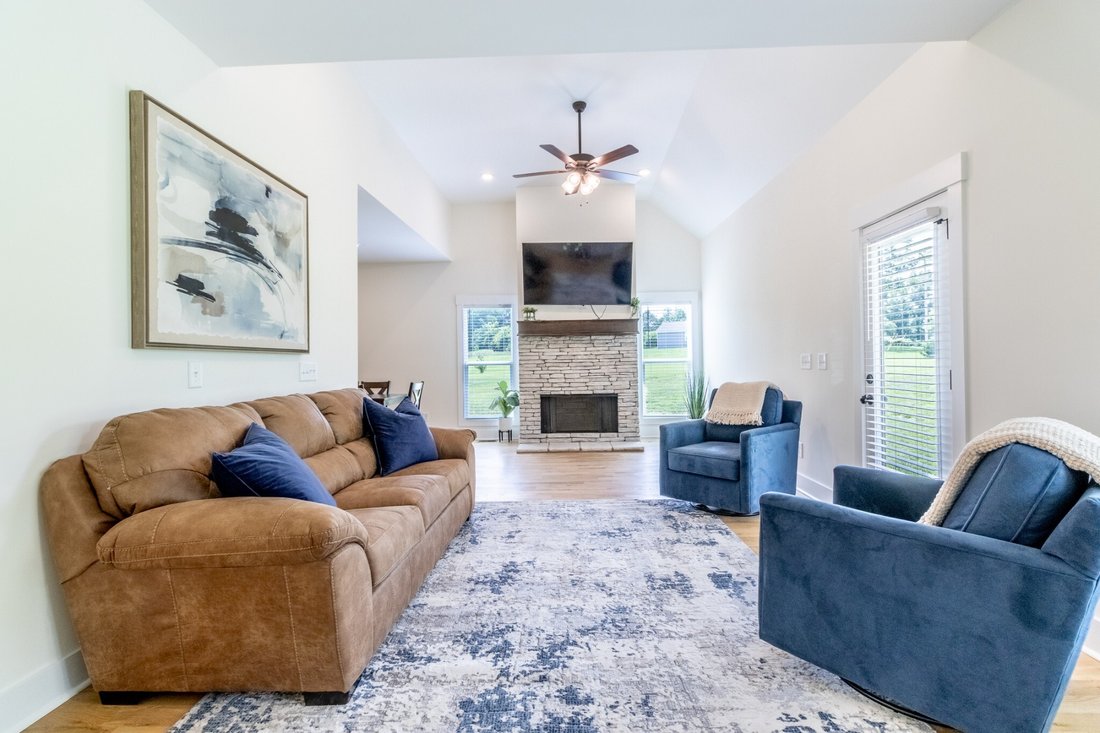 House in Springfield, Tennessee, United States 2 - 18113357