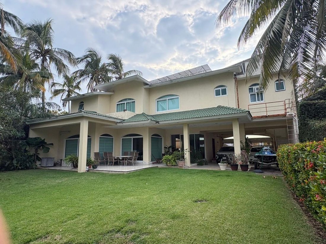 House in El Estero, Veracruz, Mexico 4 - 18110184