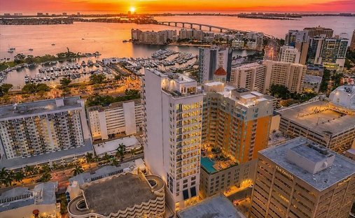 Condo in Sarasota, Florida, United States 1