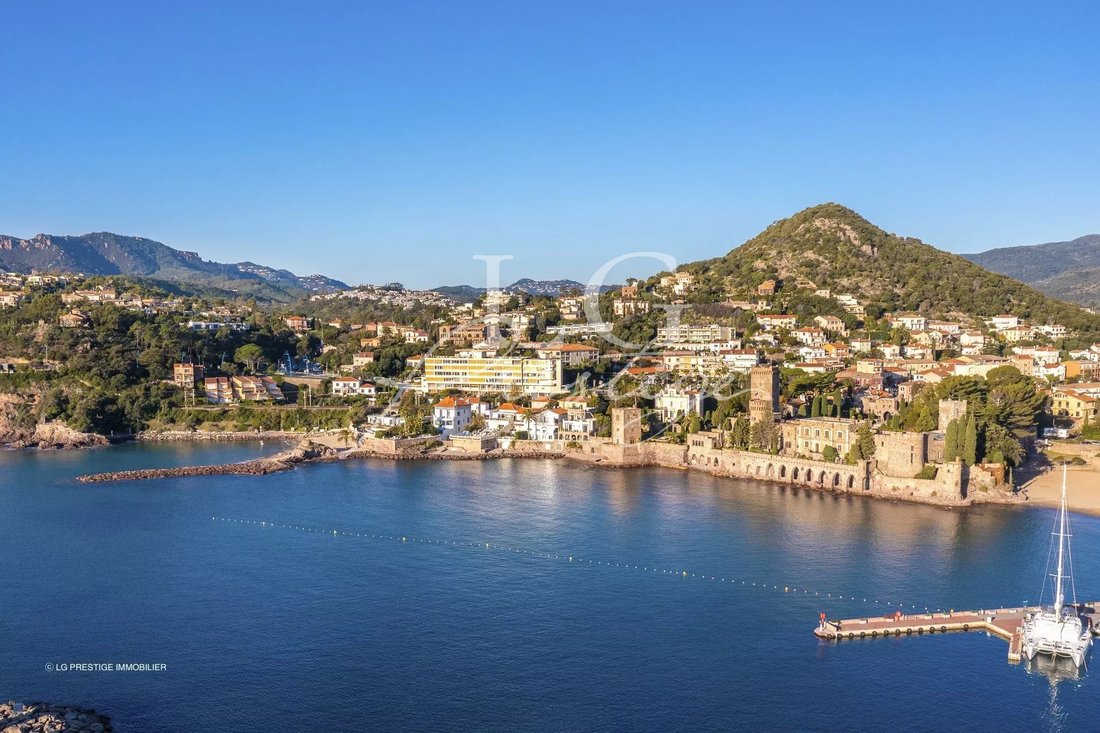 Apartment in Mandelieu-la-Napoule, Provence-Alpes-Côte d'Azur, France 1 - 18073329