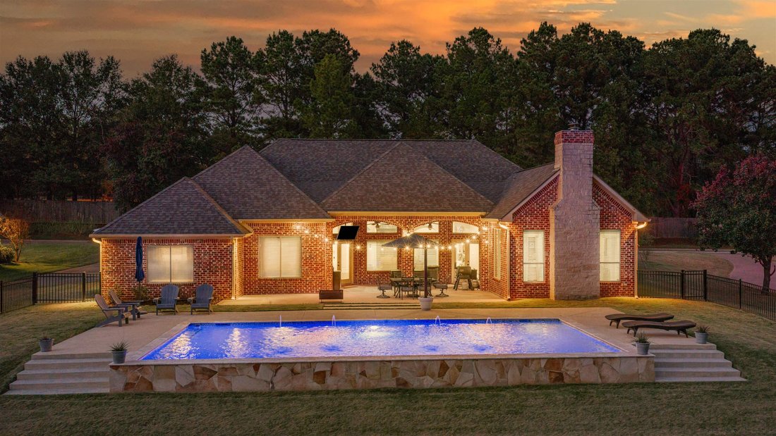 House in Hallsville, Texas, United States 3 - 17792449