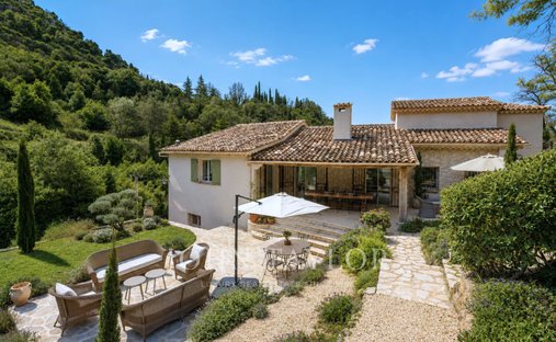 House in Plan de Noves, Vence, France 1