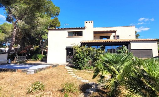 Villa in Cooperative, Agde, France 1
