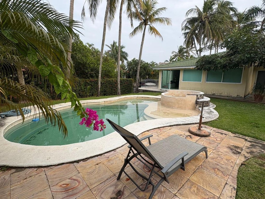 House in El Estero, Veracruz, Mexico 2 - 18110184