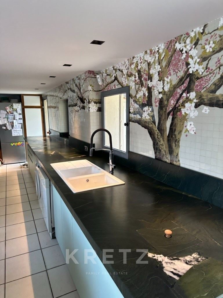 House in Montfort-l'Amaury, Ile-de-France, France 5 - 15241190