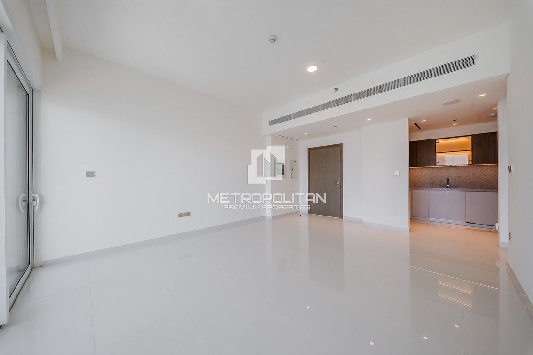 Apartment in Dubai Harbour, Dubai, United Arab Emirates 2 - 14428095