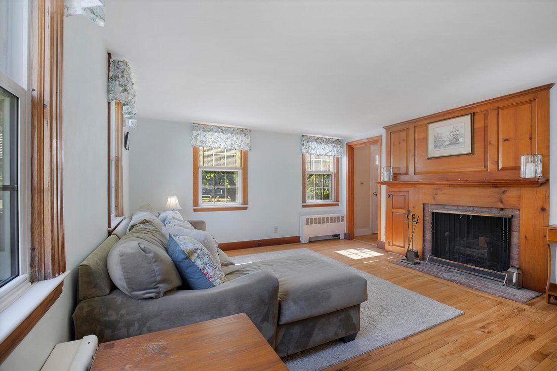 House in Dennis, Massachusetts, United States 5 - 18110181