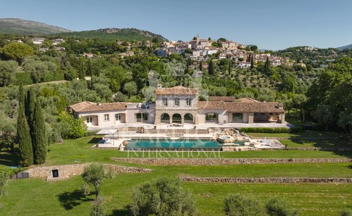Finca en Châteauneuf-Grasse, Provenza-Alpes-Costa Azul, Francia 1