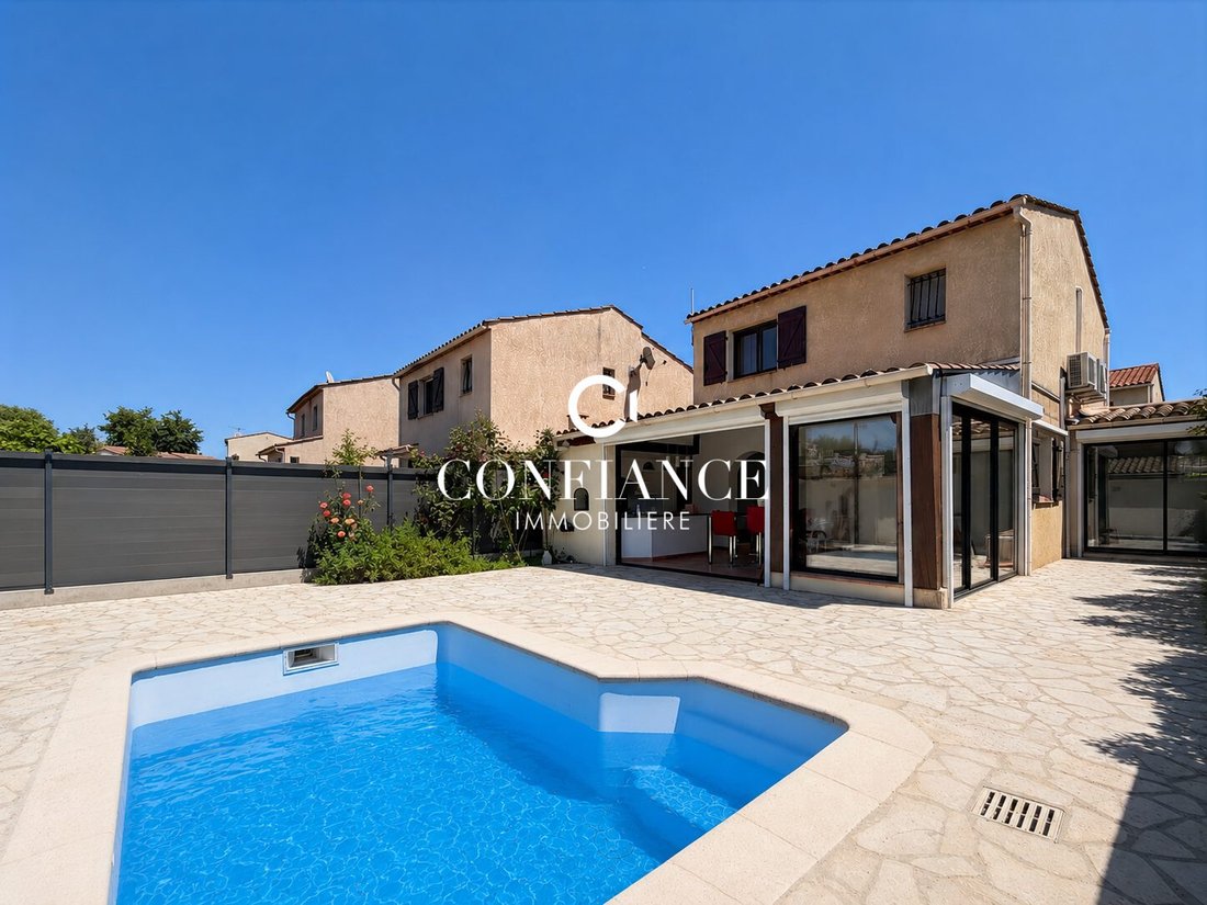 House in Village, Villeneuve-Loubet, France 1 - 18032661