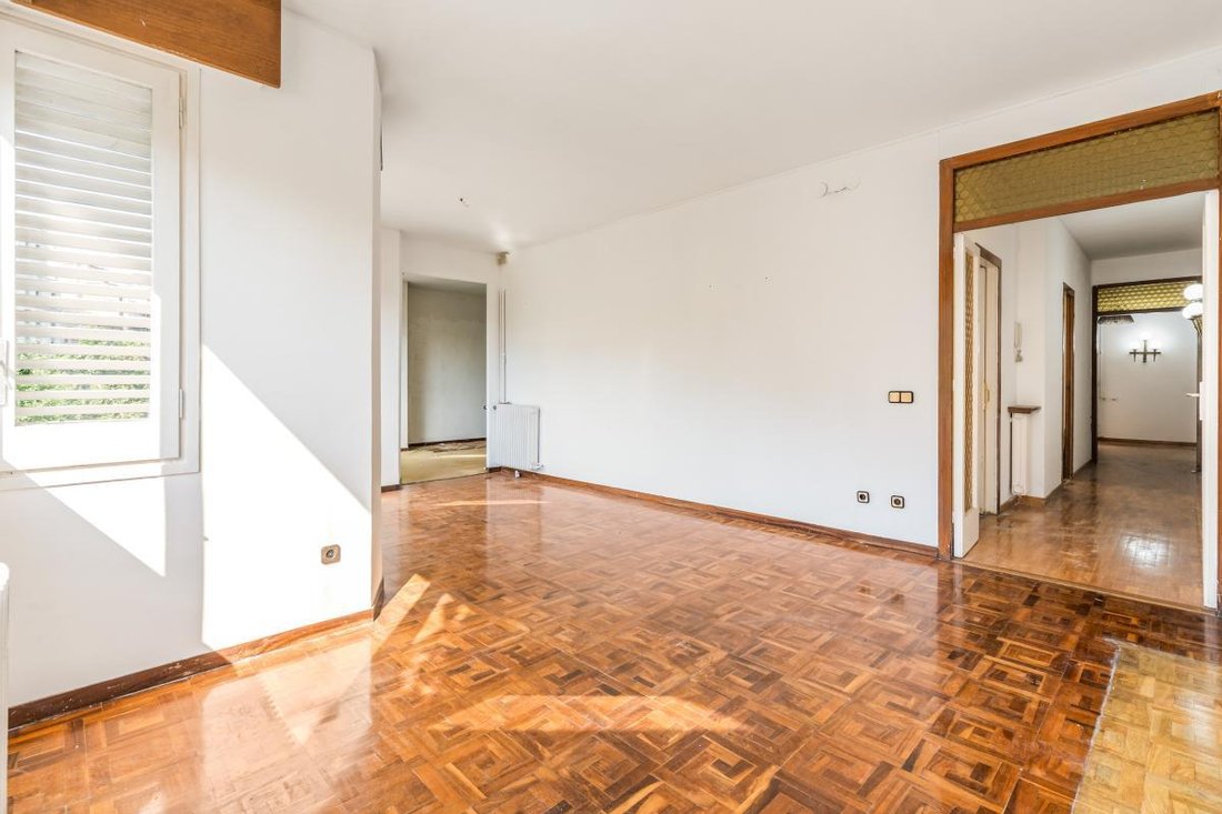 Apartment in Eixample, Barcelona, Spain 4 - 18112433