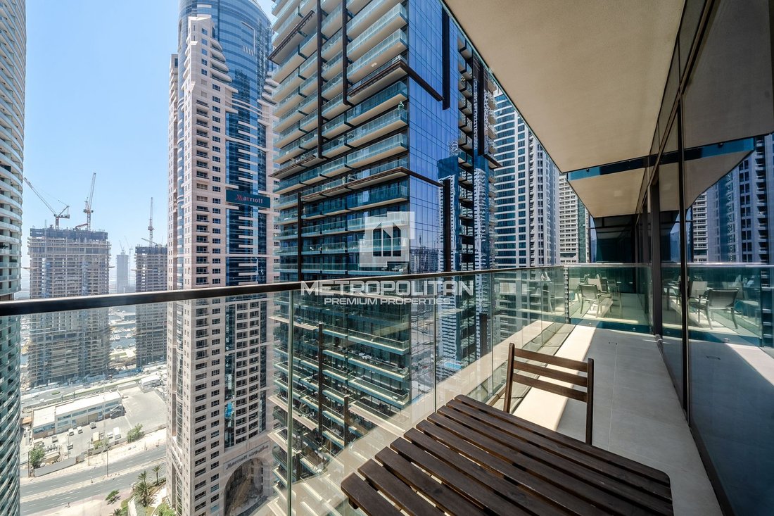 Apartment in Dubai Marina / Marsa Dubai, Dubai, United Arab Emirates 2 - 18111589