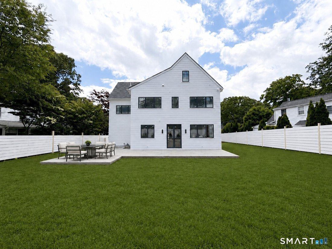 House in Westport, Connecticut, United States 2 - 18113894