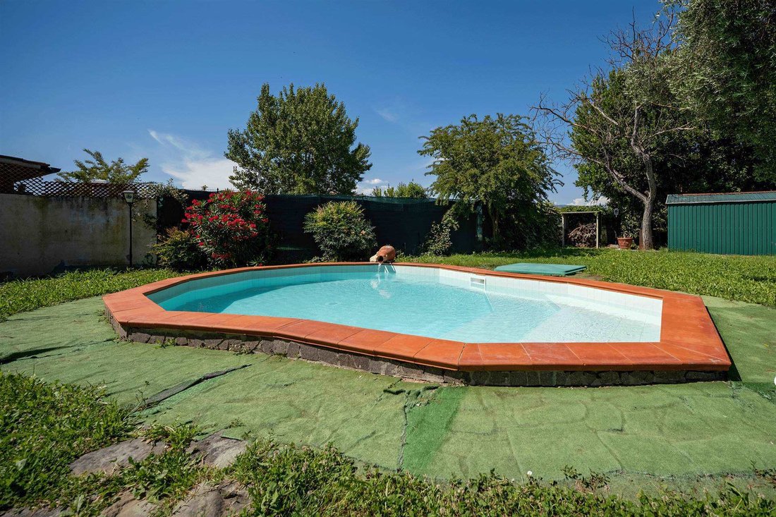 Torricella, Campi Bisenzio, Tuscany 4 - 17460425