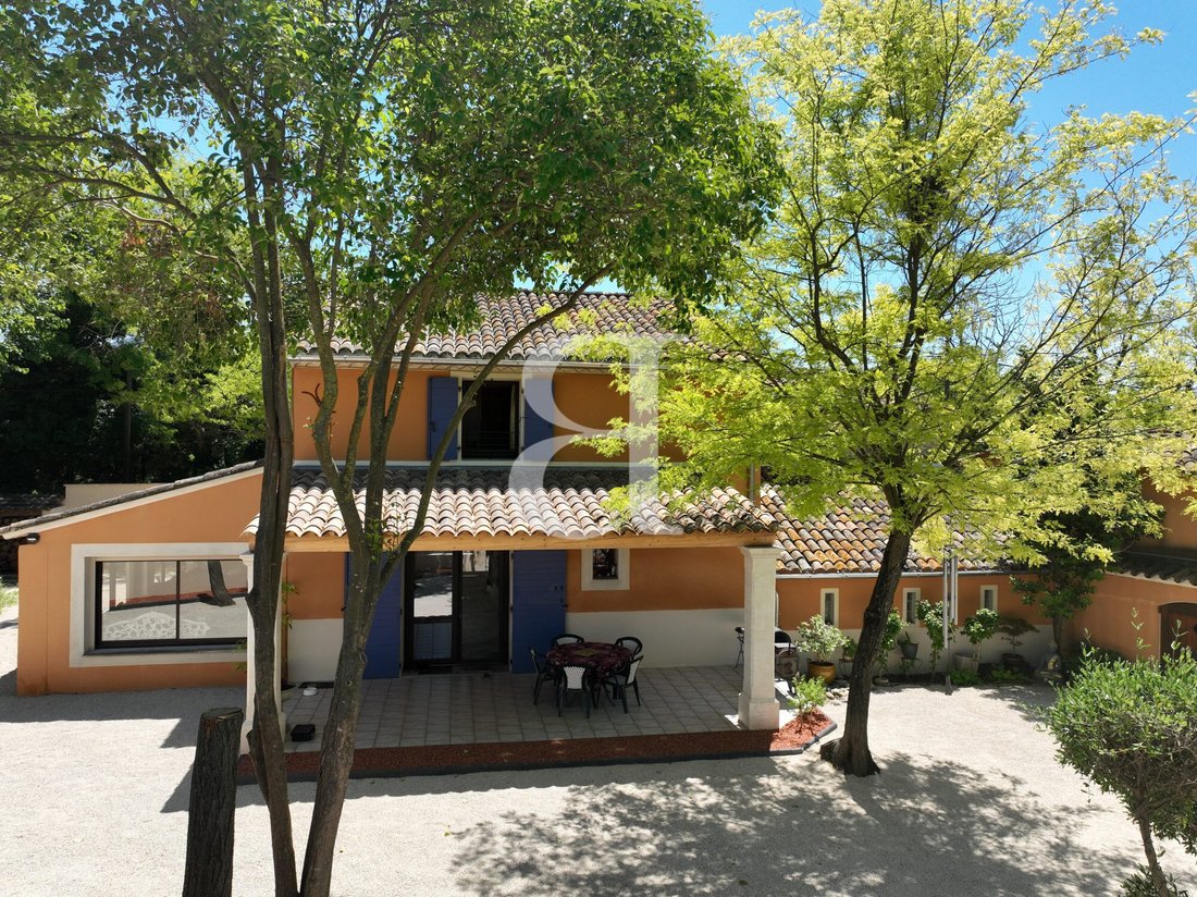 Country House in Robion, Provence-Alpes-Côte d'Azur, France 5 - 18003098
