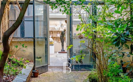 Haus in Perouses, Paris, Île-de-France 1