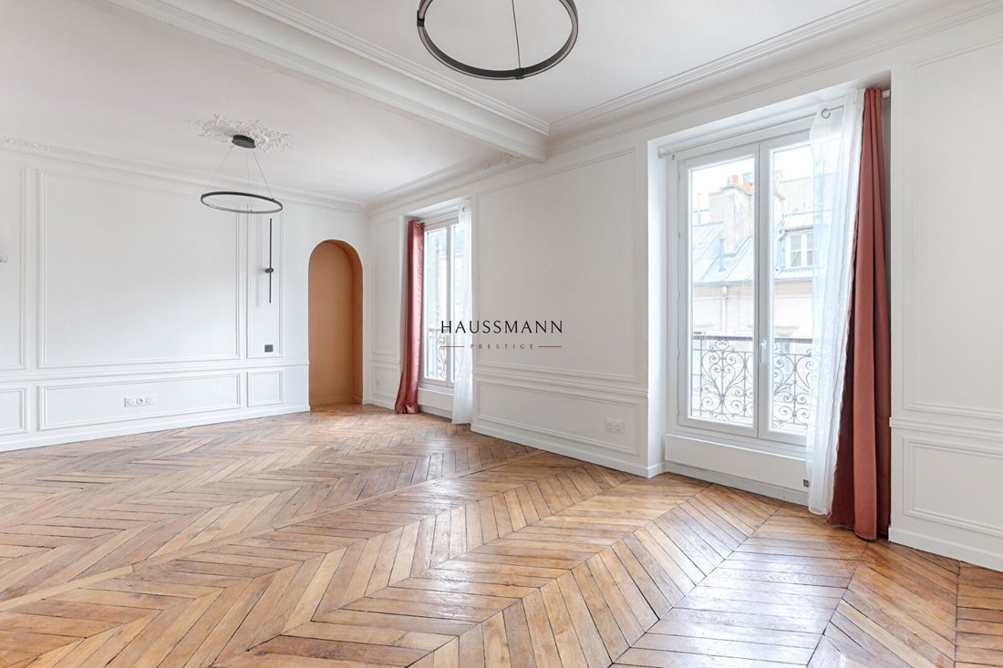 Apartment in Ternes-Maillot, Paris 17e Arrondissement, Paris 4 - 18115055