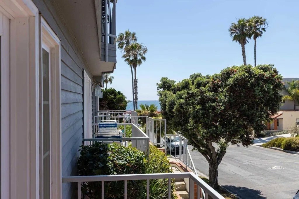 Condo in Carlsbad, California, United States 3 - 18112885