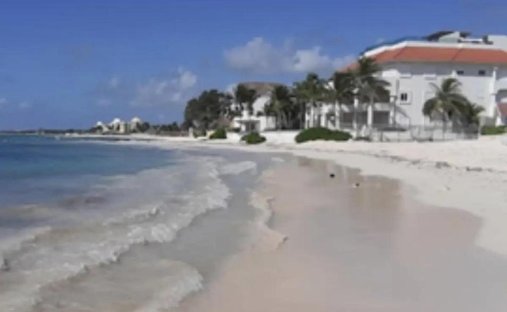 Apartment in Playa Paraiso, Quintana Roo, Mexico 1