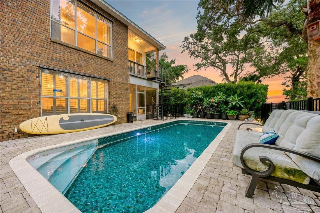 House in Pensacola, Florida, United States 4 - 18112802