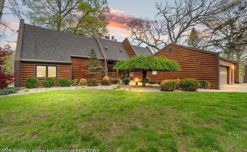 House in Windsor charter Township, Michigan, United States 1