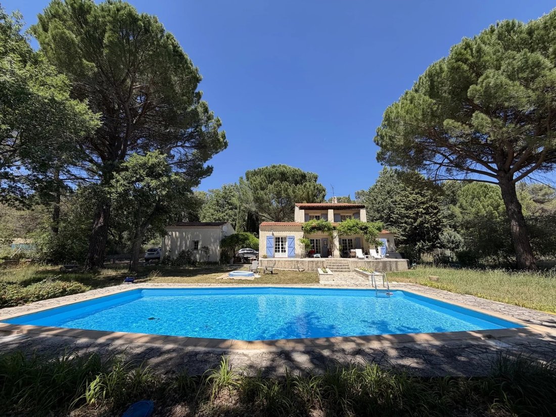 Villa in Le Val, Provence-Alpes-Côte d'Azur, France 1 - 15345475