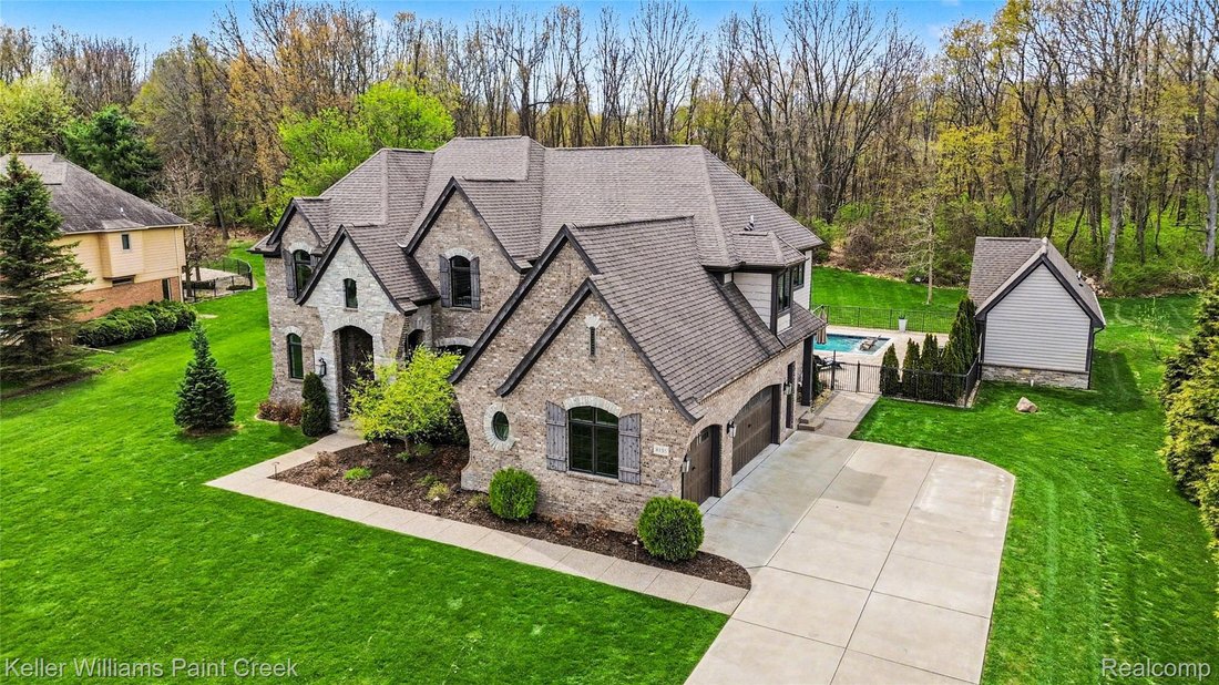 House in Clarkston, Michigan, United States 5 - 17818362