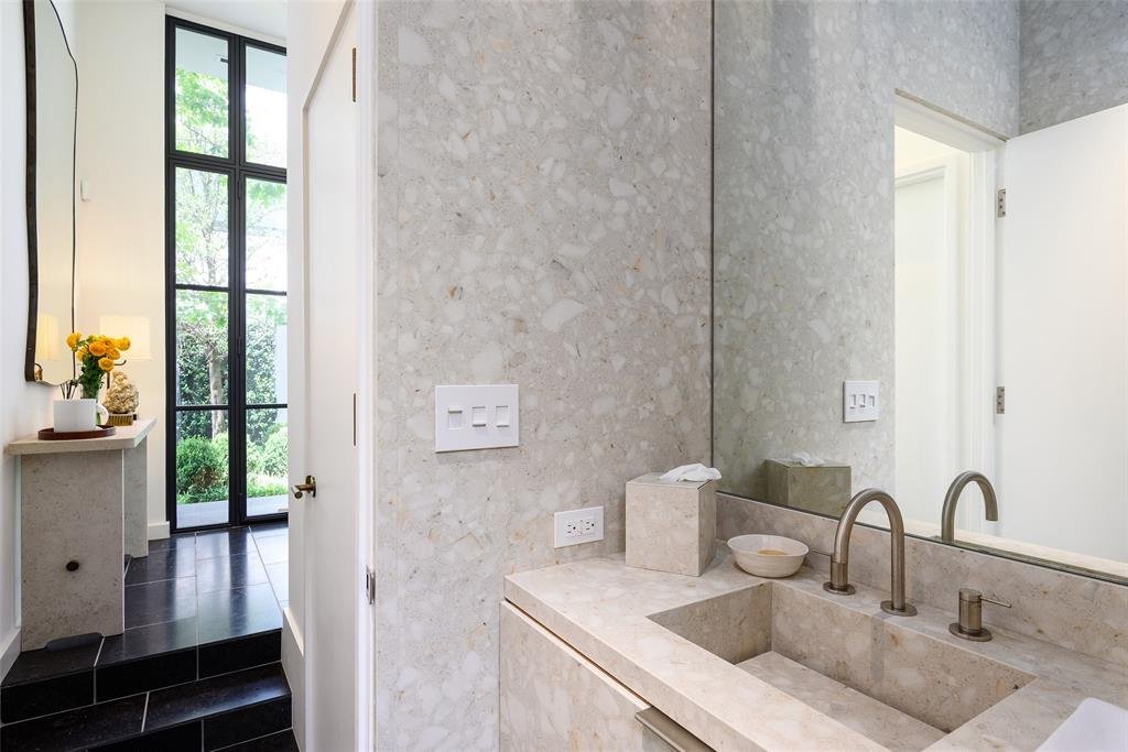 House in Dallas, Texas, United States 4 - 18114110