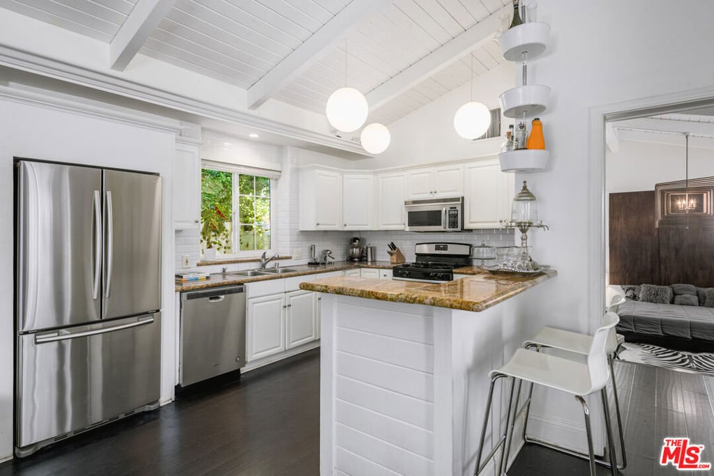 House in Los Angeles, California, United States 5 - 18112606
