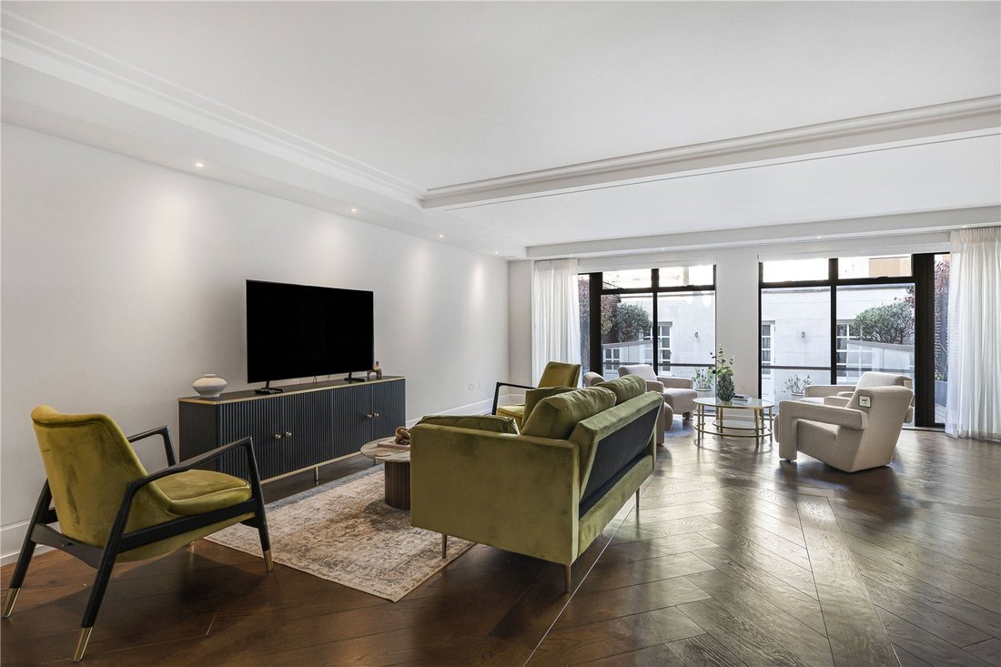 Apartment in Mayfair, Westminster, England 1 - 18114469