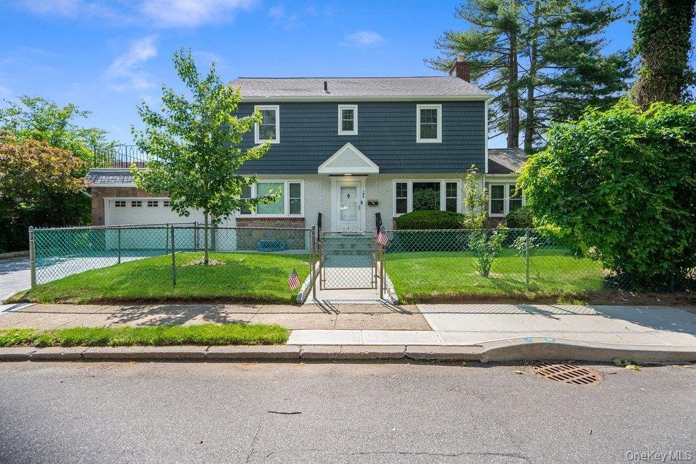 House in Malverne, New York, United States 3 - 17872805