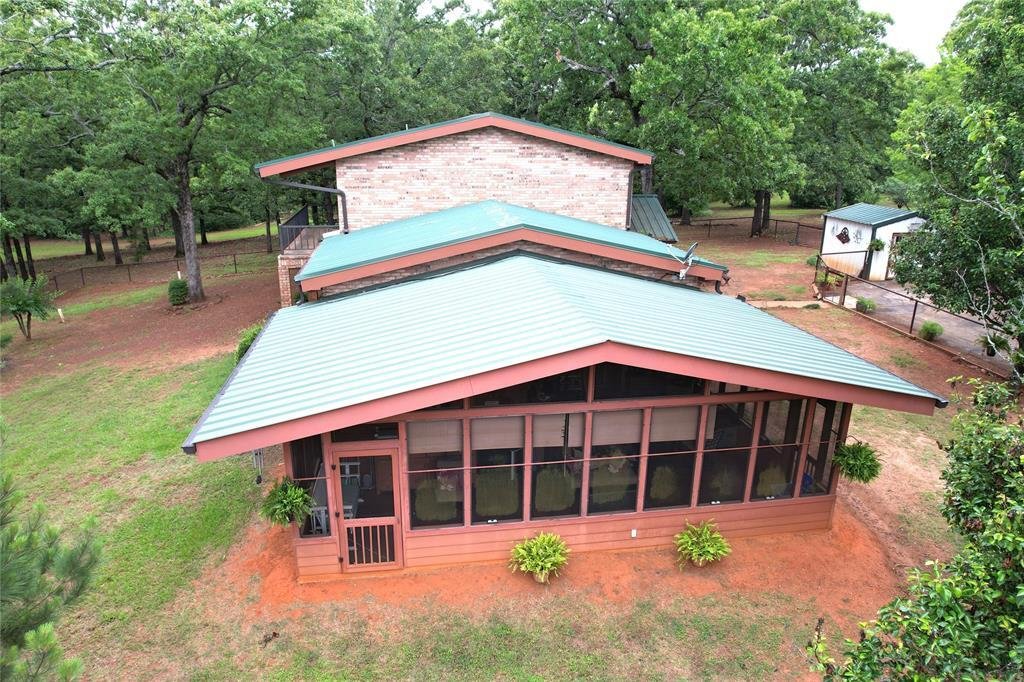 House in Ben Wheeler, Texas, United States 3 - 18114118