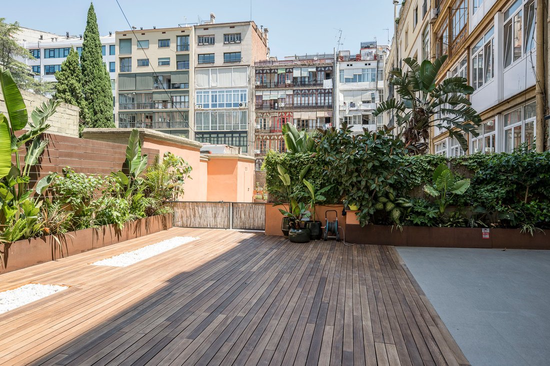 Apartment in Eixample, Barcelona, Spain 1 - 18113151