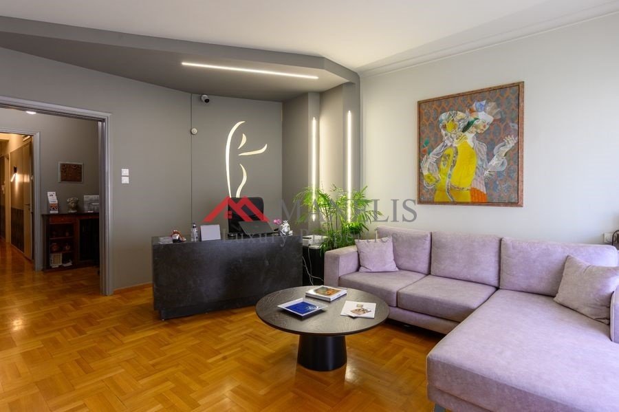 Apartment in Sunoikia Kolonakiou, 1st District of Athens, Athens 2 - 18110828