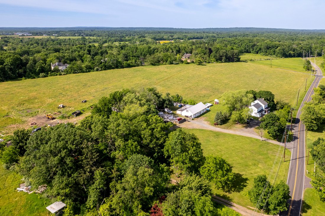 House in Pennington, New Jersey, United States 4 - 18112163
