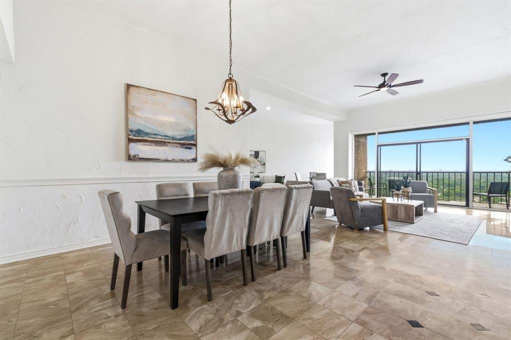 Condo in Dallas, Texas, United States 4 - 18114123