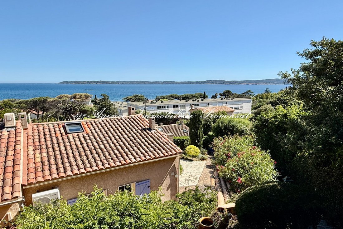 Villa in Ville-Les Saquedes-Le Bouillonnet, Sainte-Maxime, France 3 - 18110976