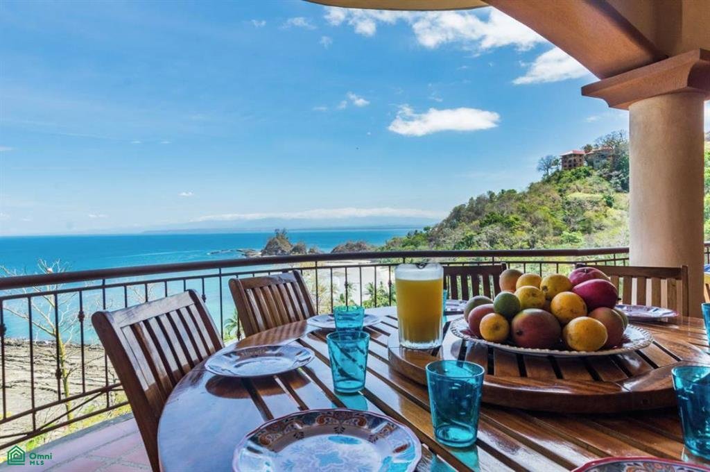 Condo in Playa Herradura, Puntarenas Province, Costa Rica 1 - 17088113
