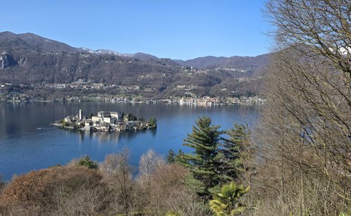 Villa in Pella, Piedmont, Piedmont, Italy 1
