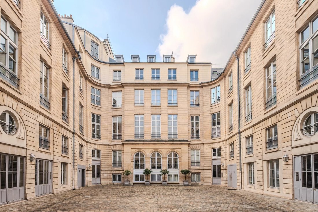 Apartment in Île de la Cité, Paris 1er Arrondissement, Paris 1 - 18114681