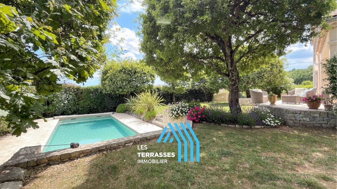 Villa in Sauzet, Auvergne-Rhône-Alpes, France 1 - 18115547