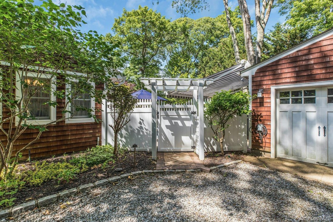 House in Peconic, New York, United States 2 - 18112363